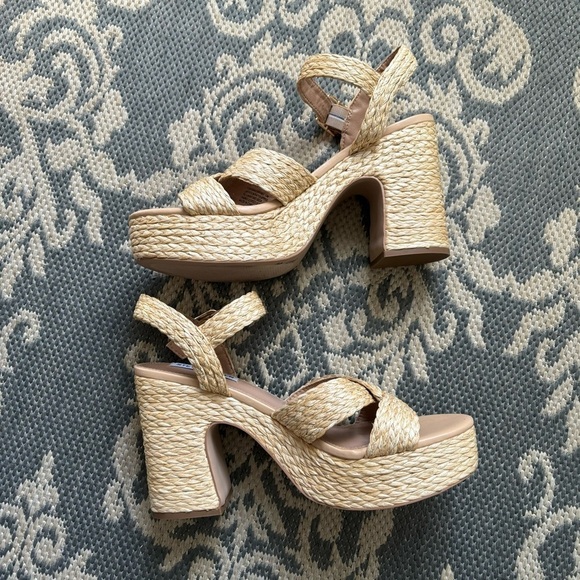 NEW - Steve Madden Carisma Raffia Platform Sandals - Picture 6 of 9